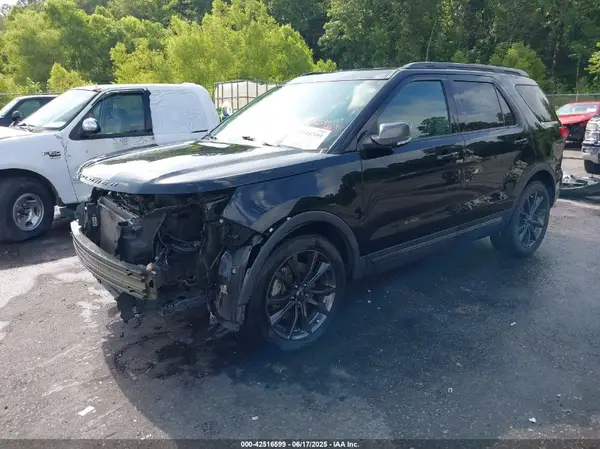 1FM5K7D82JGB75136 2018 FORD EXPLORER - Image 2