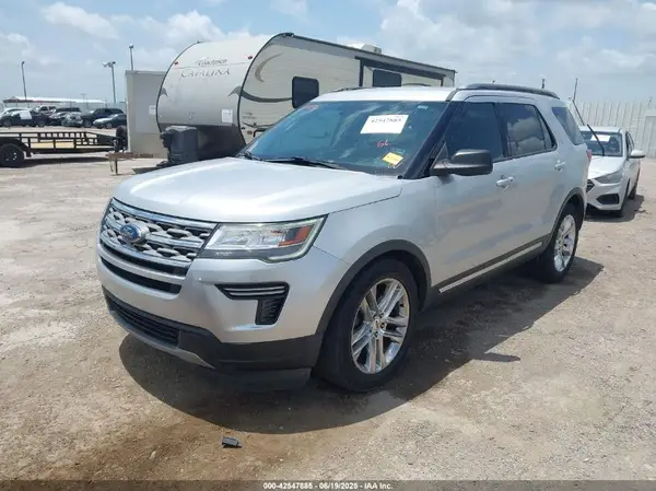 1FM5K7D82JGB77615 2018 FORD EXPLORER - Image 2