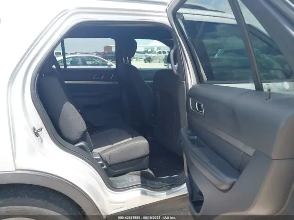 1FM5K7D82JGB77615 2018 FORD EXPLORER - Image 8