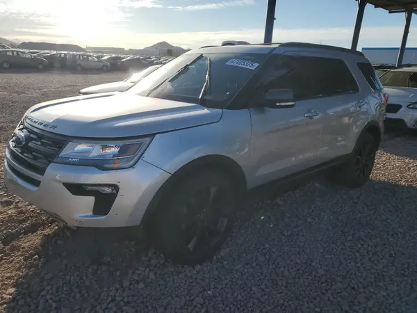 1FM5K7D82JGC28451 2018 FORD EXPLORER - Image 1