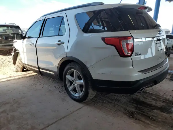 1FM5K7D82JGC28529 2018 FORD EXPLORER - Image 2