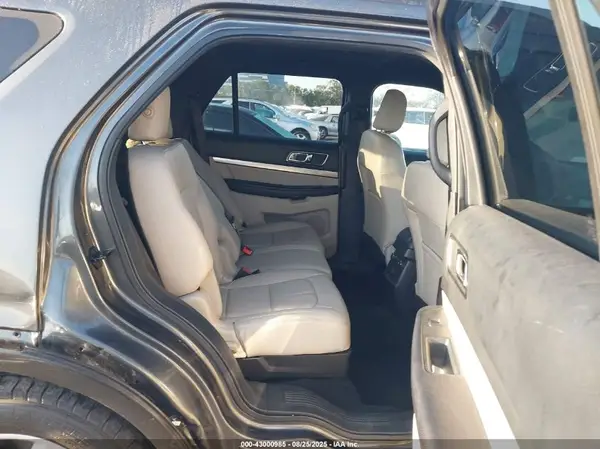 1FM5K7D82JGC56489 2018 FORD EXPLORER - Image 8