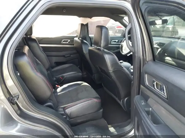 1FM5K7D82JGC63202 2018 FORD EXPLORER - Image 8