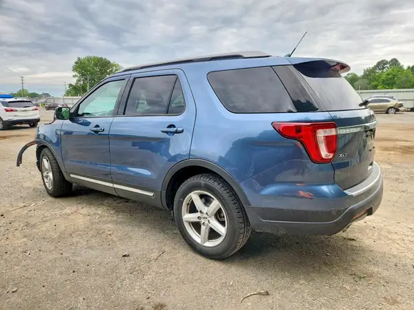 1FM5K7D82JGC70506 2018 FORD EXPLORER - Image 2