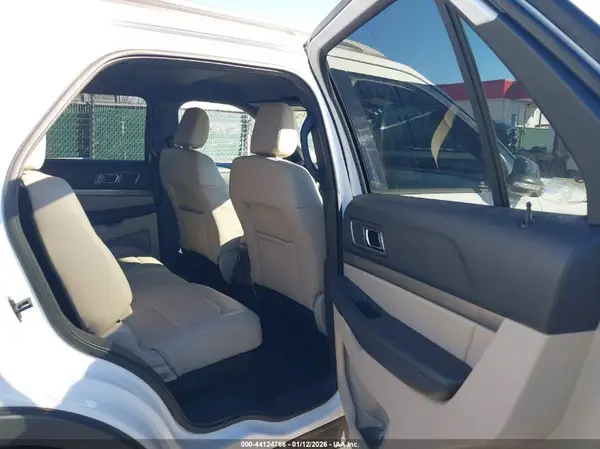 1FM5K7D82JGC82123 2018 FORD EXPLORER - Image 8