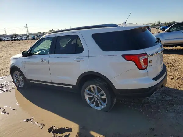 1FM5K7D82KGA08115 2019 FORD EXPLORER - Image 2