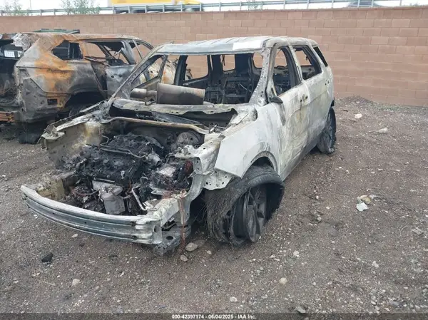 1FM5K7D82KGA09524 2019 FORD EXPLORER - Image 2
