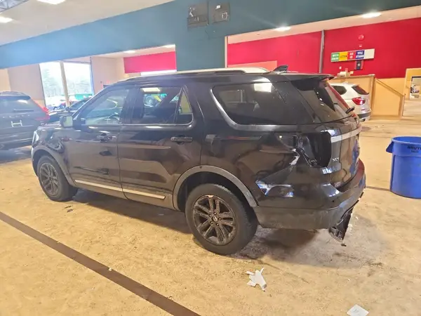 1FM5K7D83GGA33807 2016 FORD EXPLORER - Image 2