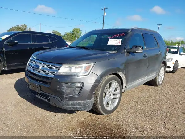 1FM5K7D83GGA61722 2016 FORD EXPLORER - Image 2