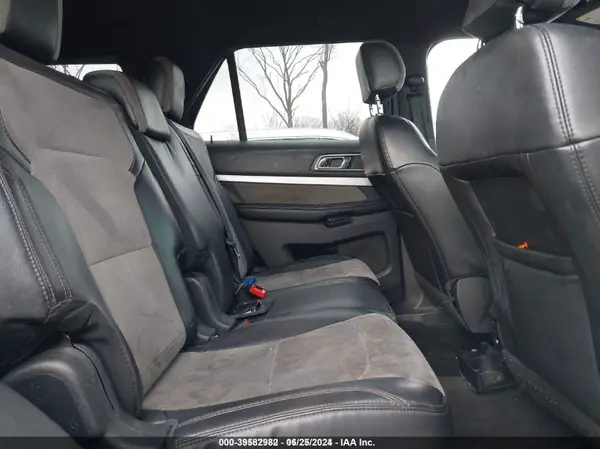 1FM5K7D83HGA02056 2017 FORD EXPLORER - Image 8