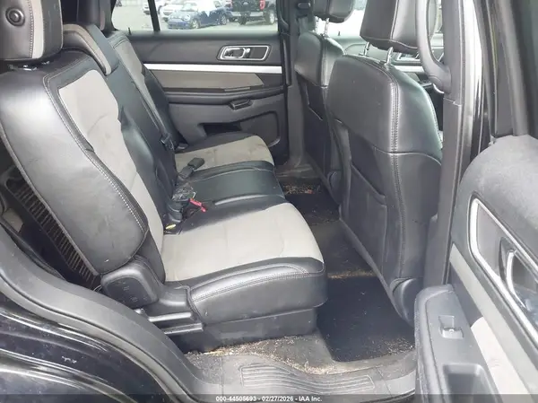 1FM5K7D83HGA20038 2017 FORD EXPLORER - Image 8