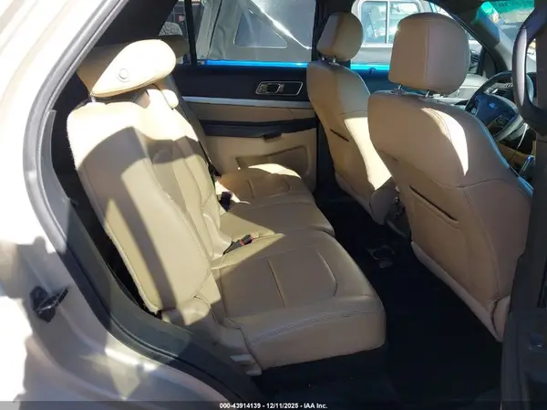 1FM5K7D83HGA27135 2017 FORD EXPLORER - Image 8