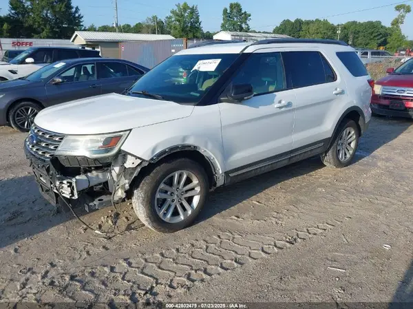 1FM5K7D83HGA44887 2017 FORD EXPLORER - Image 2