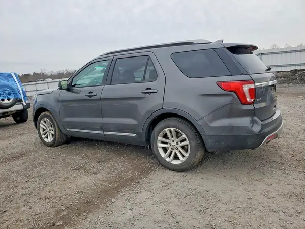 1FM5K7D83HGA54612 2017 FORD EXPLORER - Image 2