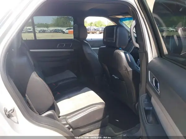 1FM5K7D83HGA69028 2017 FORD EXPLORER - Image 8