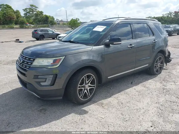 1FM5K7D83HGB27963 2017 FORD EXPLORER - Image 2