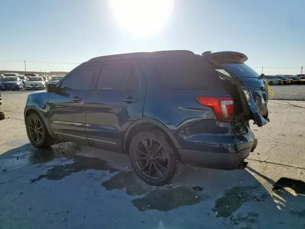 1FM5K7D83HGB39501 2017 FORD EXPLORER - Image 2