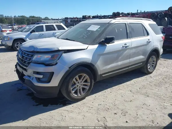 1FM5K7D83HGB49705 2017 FORD EXPLORER - Image 2