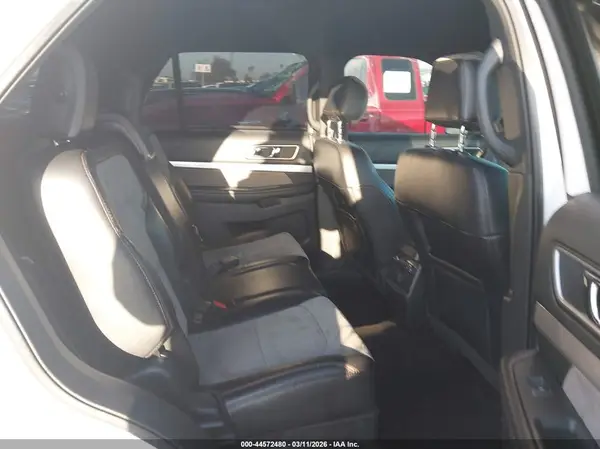 1FM5K7D83HGB53415 2017 FORD EXPLORER - Image 8