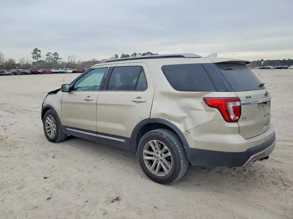 1FM5K7D83HGB62227 2017 FORD EXPLORER - Image 2