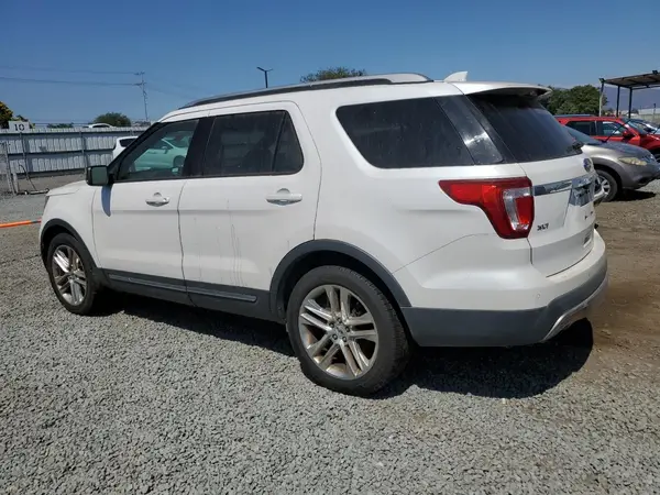 1FM5K7D83HGC21602 2017 FORD EXPLORER - Image 2