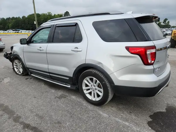 1FM5K7D83HGC63607 2017 FORD EXPLORER - Image 2