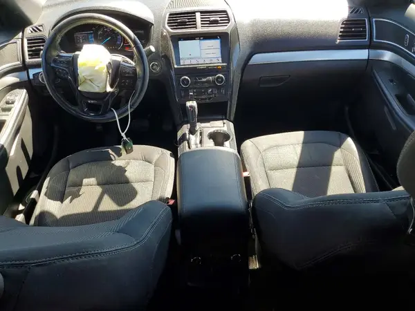 1FM5K7D83HGD04544 2017 FORD EXPLORER - Image 8