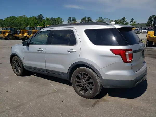 1FM5K7D83HGD10098 2017 FORD EXPLORER - Image 2