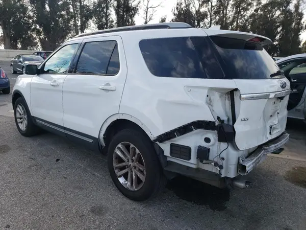 1FM5K7D83HGD13079 2017 FORD EXPLORER - Image 2