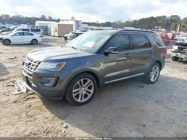 1FM5K7D83HGD34515 2017 FORD EXPLORER - Image 2