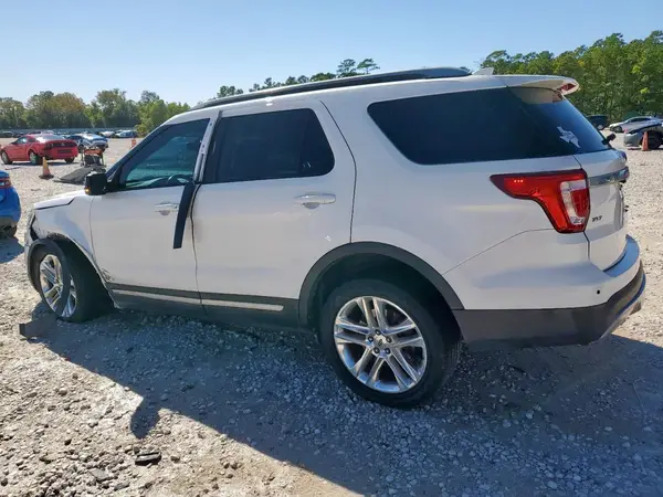 1FM5K7D83HGD39939 2017 FORD EXPLORER - Image 2