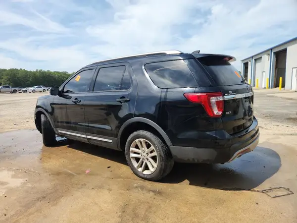 1FM5K7D83HGD49015 2017 FORD EXPLORER - Image 2