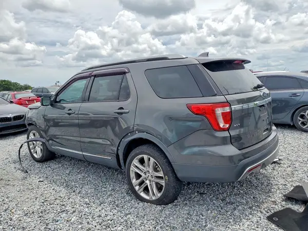 1FM5K7D83HGD79518 2017 FORD EXPLORER - Image 2