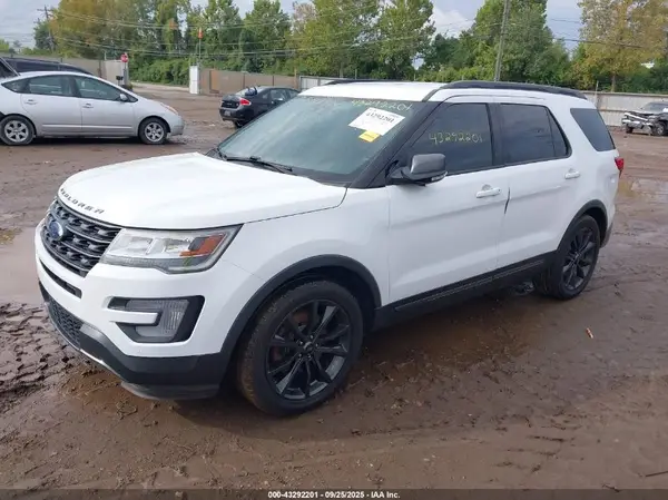 1FM5K7D83HGD84010 2017 FORD EXPLORER - Image 2