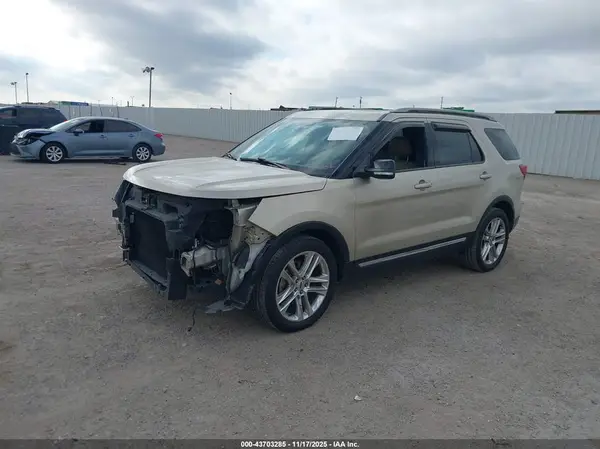 1FM5K7D83HGD98814 2017 FORD EXPLORER - Image 2