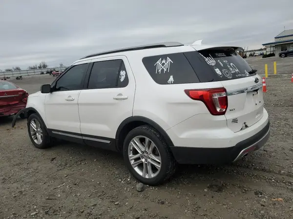 1FM5K7D83HGE27082 2017 FORD EXPLORER - Image 2