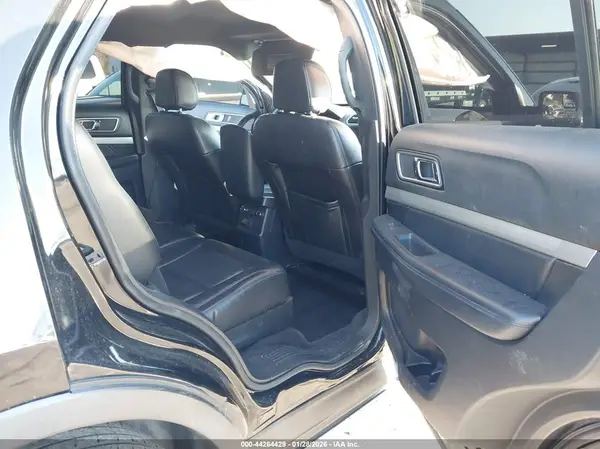 1FM5K7D83HGE33674 2017 FORD EXPLORER - Image 8