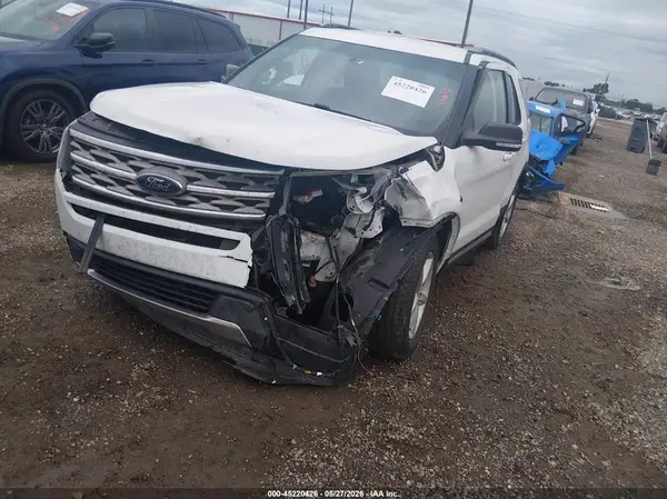 1FM5K7D83JGA76602 2018 FORD EXPLORER - Image 2