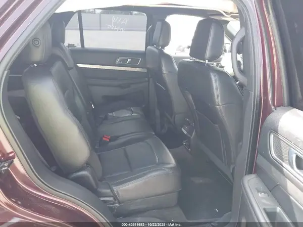 1FM5K7D83JGB30075 2018 FORD EXPLORER - Image 8