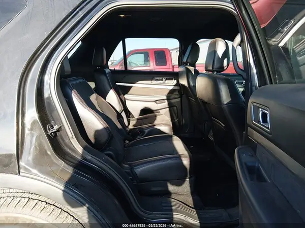 1FM5K7D83JGB54618 2018 FORD EXPLORER - Image 8