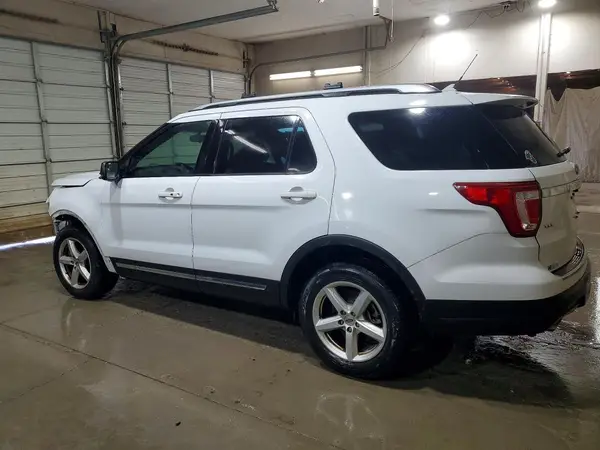1FM5K7D83JGB96660 2018 FORD EXPLORER - Image 2