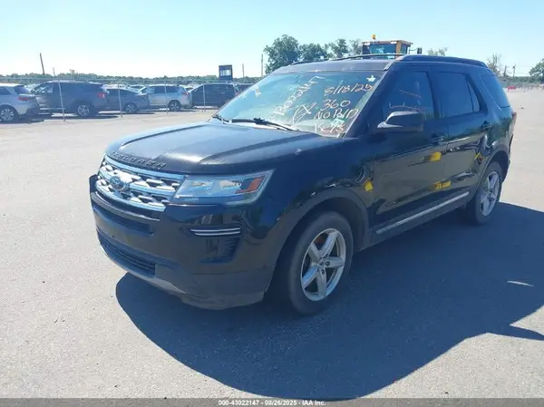 1FM5K7D83JGC21637 2018 FORD EXPLORER - Image 2