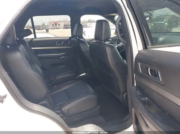 1FM5K7D83JGC23078 2018 FORD EXPLORER - Image 8