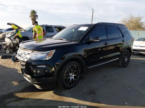 1FM5K7D83JGC28149 2018 FORD EXPLORER - Image 2