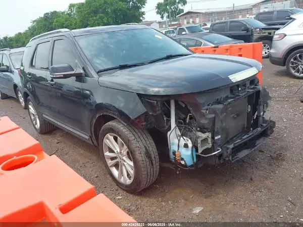 1FM5K7D83JGC39166 2018 FORD EXPLORER - Image 1