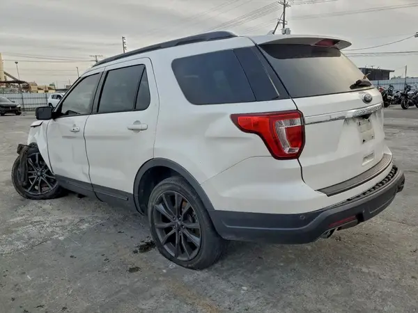 1FM5K7D83JGC72202 2018 FORD EXPLORER - Image 2