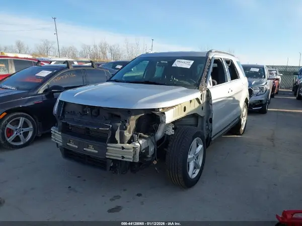1FM5K7D83JGC85127 2018 FORD EXPLORER - Image 2