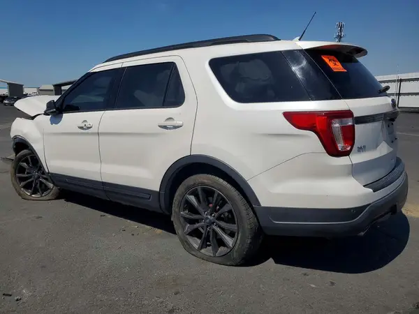 1FM5K7D83JGC86889 2018 FORD EXPLORER - Image 2