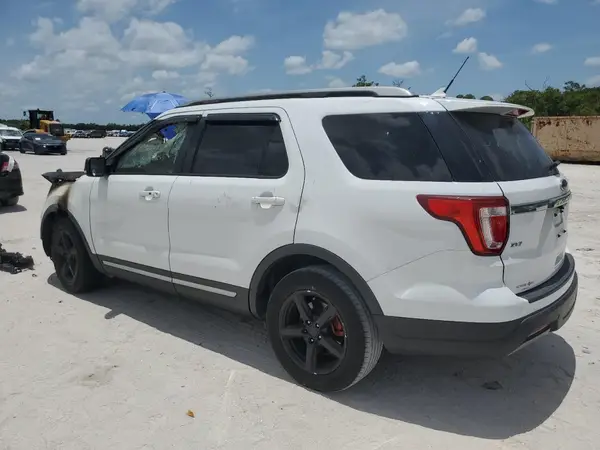 1FM5K7D83KGB47346 2019 FORD EXPLORER - Image 2