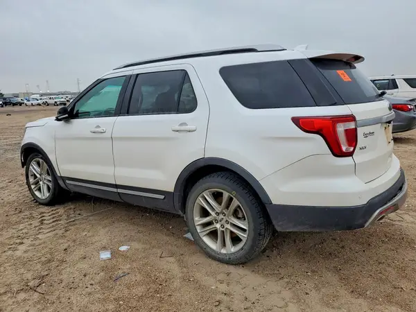 1FM5K7D84GGB05419 2016 FORD EXPLORER - Image 2